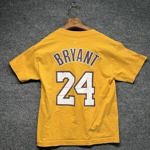 Los Angeles Lakers Kobe‎ Bryant #24 Majestic T Shirt Size Youth L Yellow NBA Y2K